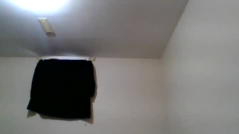 Chocolatinhermoso online show from January 6, 2025, 4:02 pm