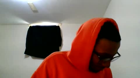 Chocolatinhermoso online show from January 10, 2025, 4:41 pm