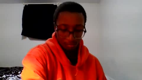 Chocolatinhermoso online show from February 4, 2025, 6:14 am