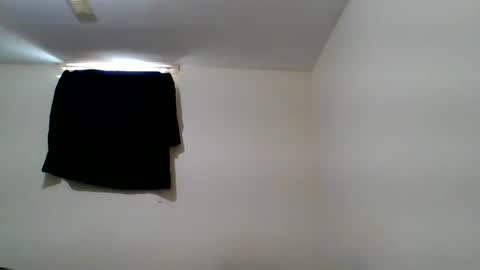 Chocolatinhermoso online show from February 14, 2025, 5:25 pm
