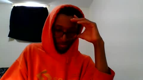 Chocolatinhermoso online show from February 20, 2025, 5:18 pm