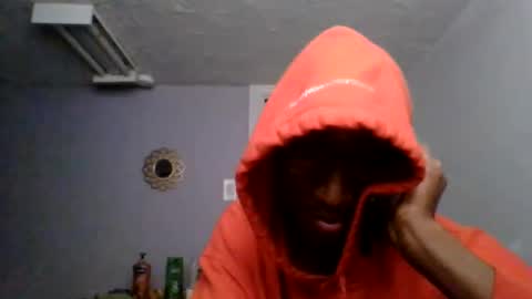 Chocolatinhermoso online show from March 9, 2025, 4:11 pm