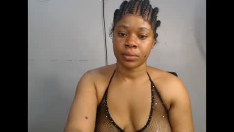 Snapshot of chocox_petitqueen chatting on July 17, 2026, 6:31 am ethereal online show from July 17, 2026, 6:31 am