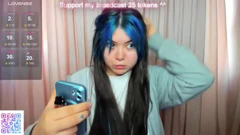 choe_bliss online show from September 17, 2025, 2:13 am