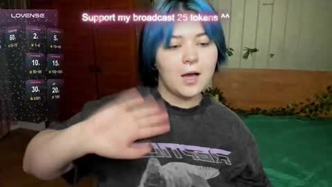 Snapshot of choe_bliss chatting on October 12, 2025, 4:33 am choe_bliss online show from October 12, 2025, 4:33 am