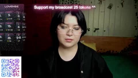 Snapshot of choe_bliss chatting on October 16, 2025, 2:45 am choe_bliss online show from October 16, 2025, 2:45 am