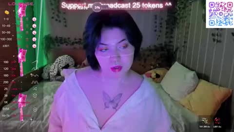 Snapshot of choe_bliss chatting on October 31, 2025, 4:02 am choe_bliss online show from October 31, 2025, 4:02 am