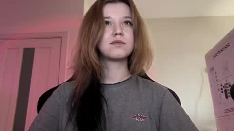 Lissa online show from April 24, 2026, 12:51 pm