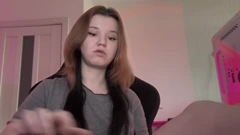 Lissa online show from April 25, 2026, 1:14 pm