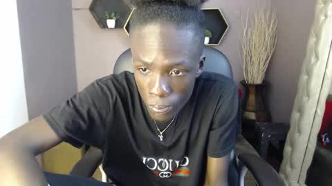 Chombo online show from December 12, 2024, 7:26 pm