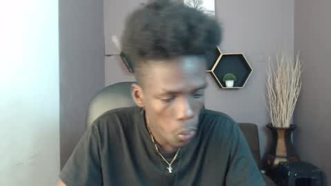 Chombo online show from March 4, 2025, 7:22 pm