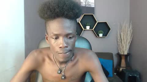 Chombo online show from March 5, 2025, 7:17 pm