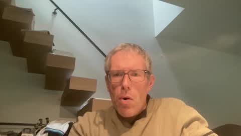 choupipat1 online show from November 14, 2025, 1:21 pm