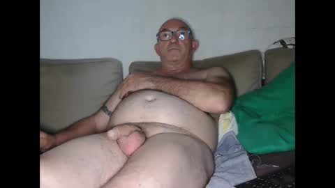 Snapshot of chrichrix38 chatting on May 25, 2026, 10:43 am chrichrix38 online show from May 25, 2026, 10:43 am