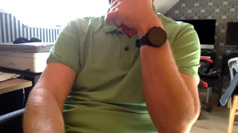 Snapshot of chris13abcd chatting on October 9, 2025, 9:40 am chris13abcd online show from October 9, 2025, 9:40 am