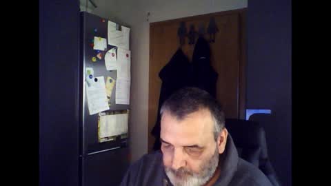 Snapshot of chris250268 chatting on December 14, 2024, 1:05 pm Chris online show from December 14, 2024, 1:05 pm