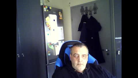 Chris online show from May 7, 2026, 12:10 pm