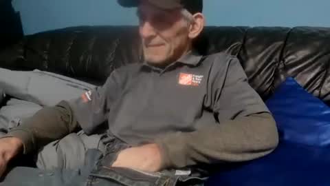 Snapshot of chris526520 chatting on February 8, 2025, 12:39 pm chris526520 online show from February 8, 2025, 12:39 pm