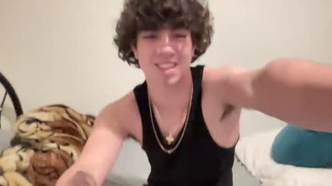 chris_baker1 online show from April 29, 2026, 3:32 am