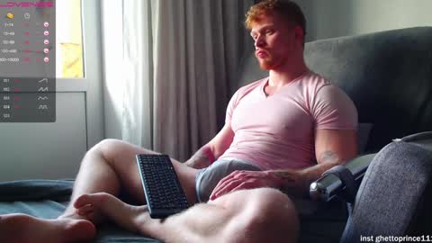 redhead thief of sausages and hearts online show from February 8, 2025, 8:52 am