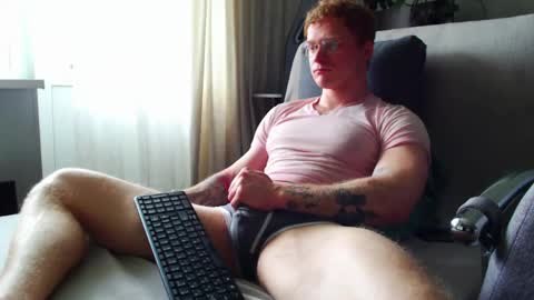 redhead thief of sausages and hearts online show from May 9, 2026, 8:19 am