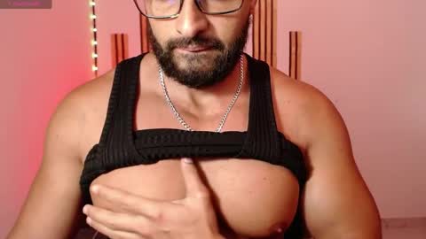 Snapshot of chris_magnum_ chatting on May 28, 2026, 11:02 pm cris Twitter magnum101010 insta magnumc20 online show from May 28, 2026, 11:02 pm