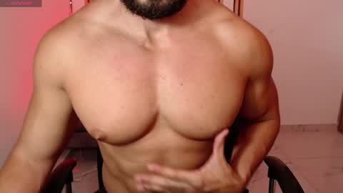 Snapshot of chris_magnum_ chatting on June 6, 2026, 2:05 am cris Twitter magnum101010 insta magnumc20 online show from June 6, 2026, 2:05 am