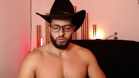 Snapshot of chris_magnum_ chatting on June 14, 2026, 7:49 pm cris Twitter magnum101010 insta magnumc20 online show from June 14, 2026, 7:49 pm