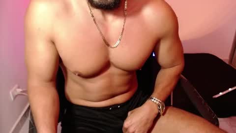 Snapshot of chris_magnum_ chatting on June 20, 2026, 8:33 pm cris Twitter magnum101010 insta magnumc20 online show from June 20, 2026, 8:33 pm