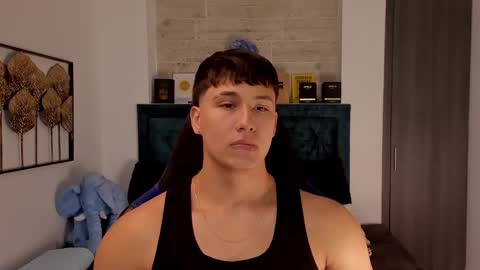 chris_morgannn online show from December 7, 2024, 1:14 am