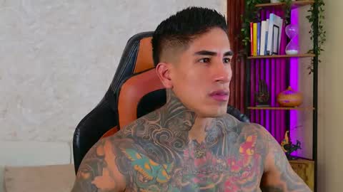 chris reilly online show from November 23, 2025, 2:50 pm