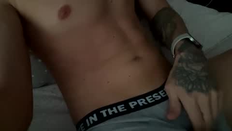 chris_stev47 online show from December 15, 2024, 4:15 pm