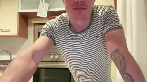 chris_stev47 online show from January 31, 2025, 6:36 pm