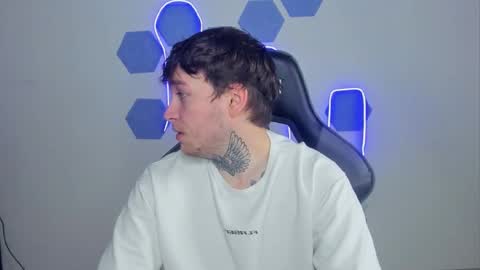 Snapshot of chris_tyson chatting on December 13, 2024, 9:57 am Chris Tyson online show from December 13, 2024, 9:57 am