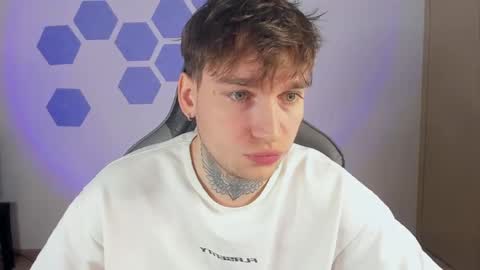 Snapshot of chris_tyson chatting on January 19, 2025, 4:22 am Chris Tyson online show from January 19, 2025, 4:22 am