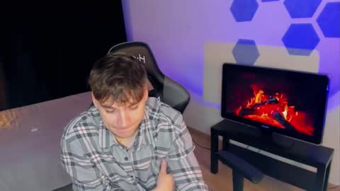 Snapshot of chris_tyson chatting on February 14, 2025, 10:25 pm Chris Tyson online show from February 14, 2025, 10:25 pm