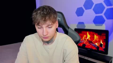 Snapshot of chris_tyson chatting on February 16, 2025, 2:09 am Chris Tyson online show from February 16, 2025, 2:09 am