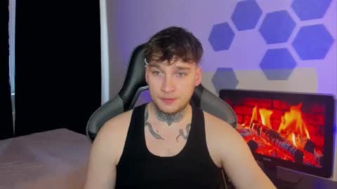 Snapshot of chris_tyson chatting on February 19, 2025, 10:12 am Chris Tyson online show from February 19, 2025, 10:12 am