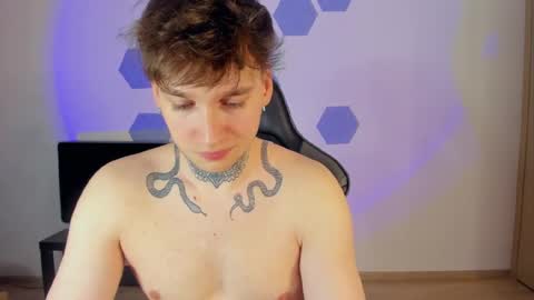 Snapshot of chris_tyson chatting on March 5, 2025, 2:57 am Chris Tyson online show from March 5, 2025, 2:57 am