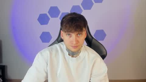 Snapshot of chris_tyson chatting on March 10, 2025, 1:34 am Chris Tyson online show from March 10, 2025, 1:34 am