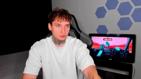 Snapshot of chris_tyson chatting on September 19, 2025, 1:18 am Chris Tyson online show from September 19, 2025, 1:18 am