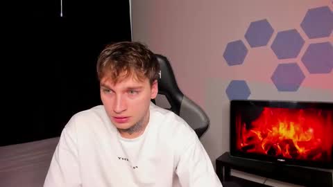 Snapshot of chris_tyson chatting on October 4, 2025, 10:02 am Chris Tyson online show from October 4, 2025, 10:02 am