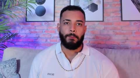 Snapshot of chris_varden chatting on December 18, 2025, 6:36 pm Chris Varden online show from December 18, 2025, 6:36 pm