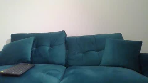 chrisaron online show from November 16, 2025, 4:07 am