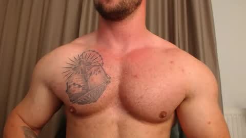 chrisbigbiceps online show from May 14, 2026, 5:31 pm