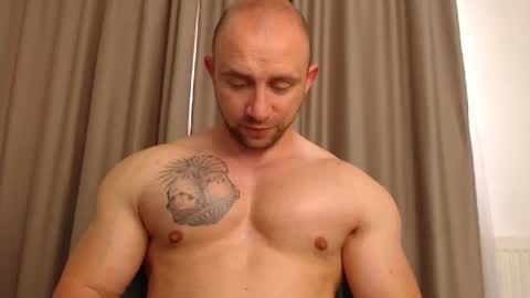 chrisbigbiceps online show from May 17, 2026, 3:30 pm