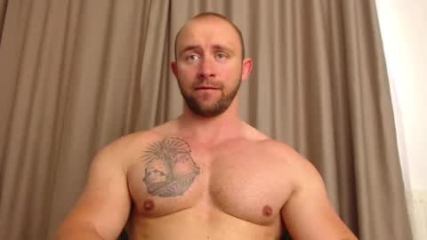 chrisbigbiceps online show from May 27, 2026, 3:31 pm