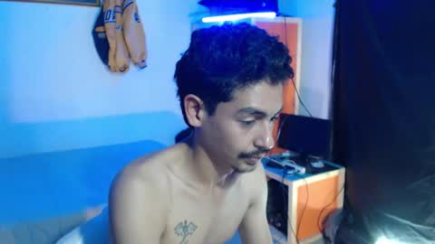 Snapshot of chrisisaak chatting on November 17, 2025, 6:14 pm chrisisaak online show from November 17, 2025, 6:14 pm