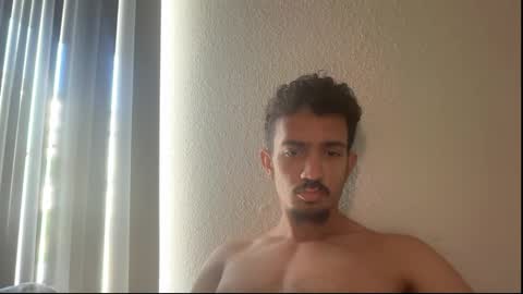chrislover2125 online show from May 12, 2026, 1:41 pm