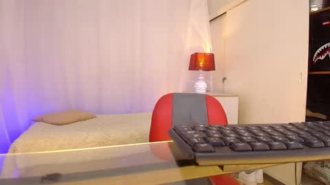 Snapshot of chriss_ath chatting on February 25, 2026, 1:21 pm chriss online show from February 25, 2026, 1:21 pm